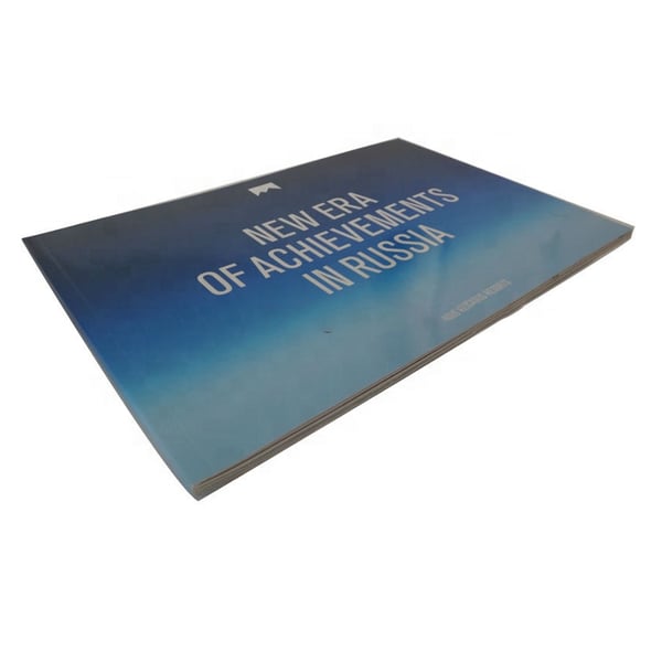 Custom Famous Fashion Tourist Magazine Printing Journal