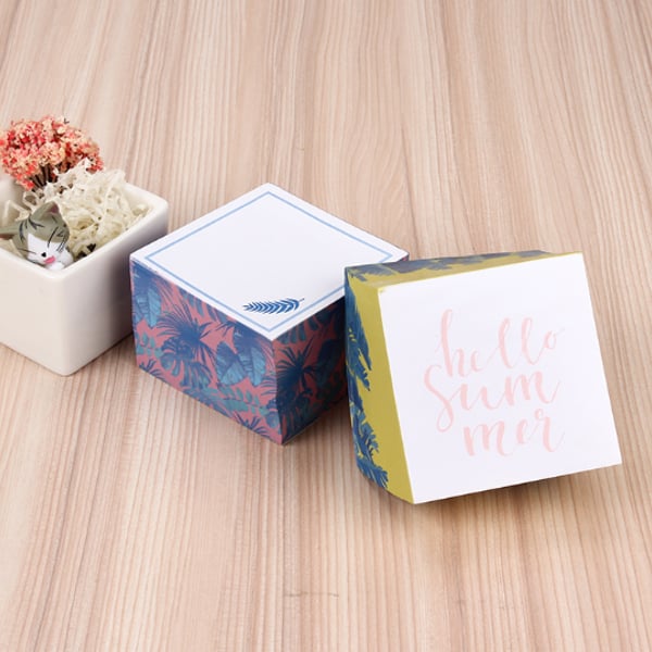 Customized Size and Design 12x12x12 Memo Cube White Paper Color Paper with Pen Holder
