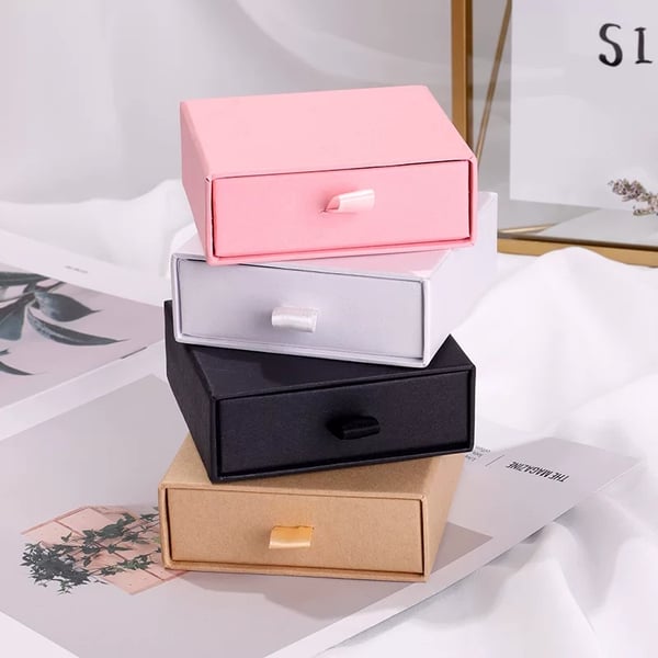 Custom Logo Luxury 6*6 Inches Magnetic Closure Round Paper Gift Box Pink Color Box