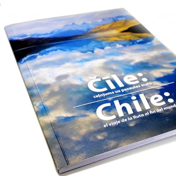 China Shenzhen Perfect Binding Cheap Magazine Printing Coloring Journal Book Printing Catalog Printing