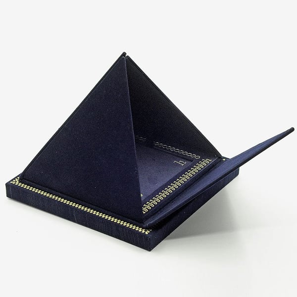 2024 Customized Gold Foil Logo Stamping Pyramid Egypt Style Folded Fabric Jewelry Box Brand Logo Paper Material Rind Box