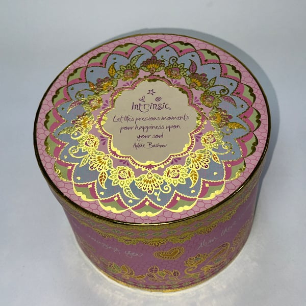Wholesale Round Cylinder Corrugated Board Gift Cardboard Paper Tube Boxes Eco-Packaging with Custom Gold Foil Logo